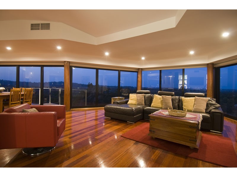 7 Earle Court, Tallai QLD 4213