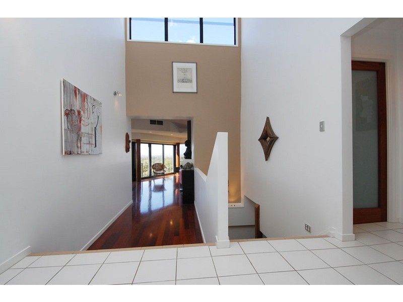 7 Earle Court, Tallai QLD 4213