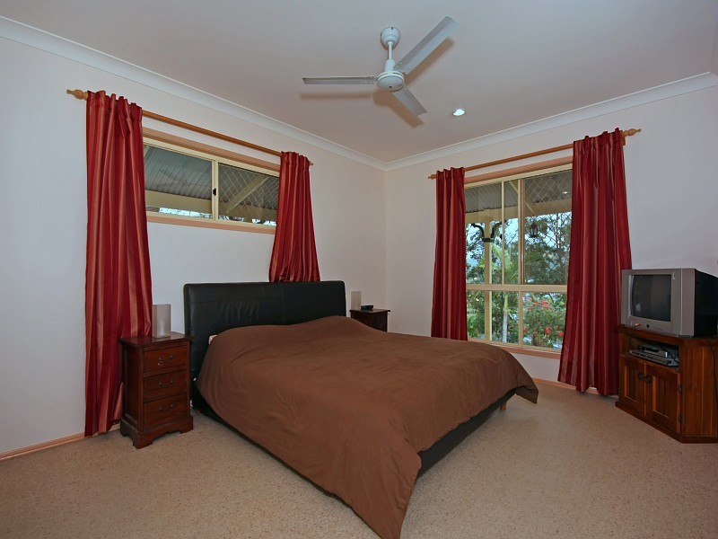 26b Constellation Crescent, Mudgeeraba QLD 4213