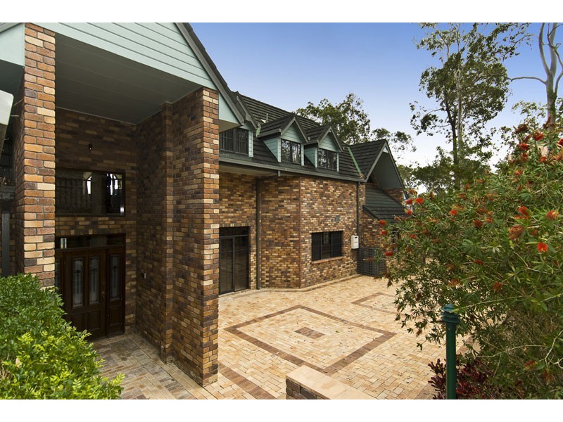 104 Red Oak Drive, Tallai QLD 4213