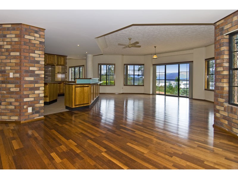 104 Red Oak Drive, Tallai QLD 4213