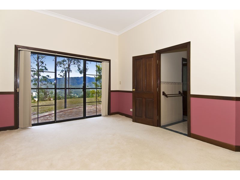 104 Red Oak Drive, Tallai QLD 4213