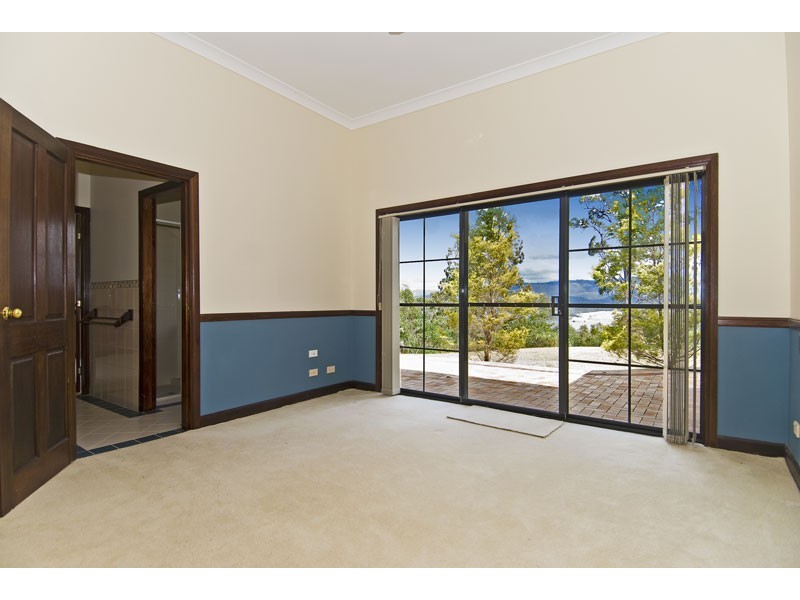 104 Red Oak Drive, Tallai QLD 4213