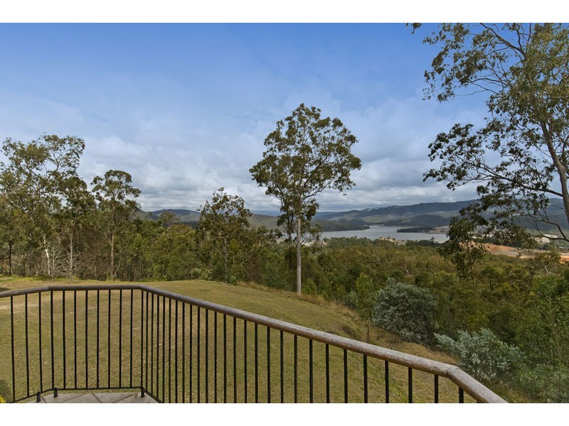 104 Red Oak Drive, Tallai QLD 4213