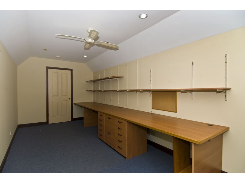 104 Red Oak Drive, Tallai QLD 4213