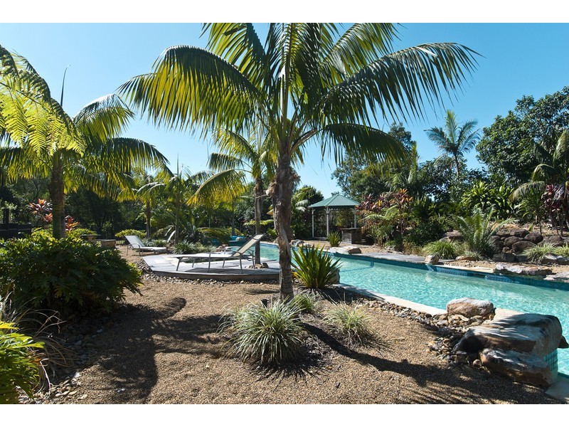 11-13 Tolhurst Court, Tallai QLD 4213