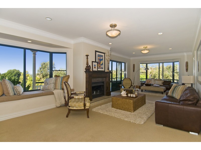 11-13 Tolhurst Court, Tallai QLD 4213