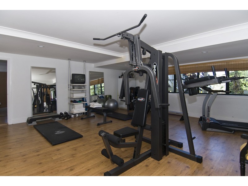 11-13 Tolhurst Court, Tallai QLD 4213