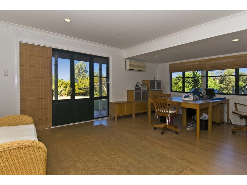 11-13 Tolhurst Court, Tallai QLD 4213