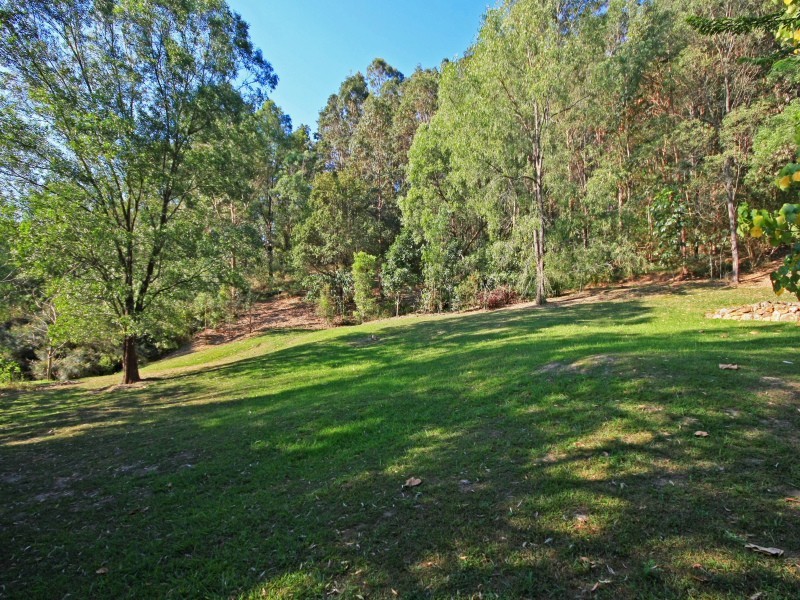 66-68 Valleyview Ct, Bonogin QLD 4213