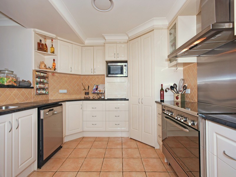 66-68 Valleyview Ct, Bonogin QLD 4213