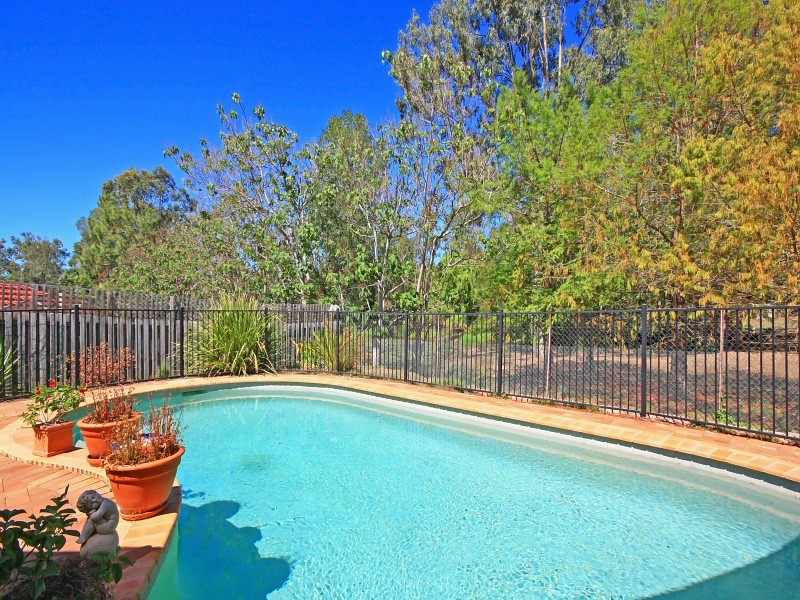 3 Strike Way, Mudgeeraba QLD 4213