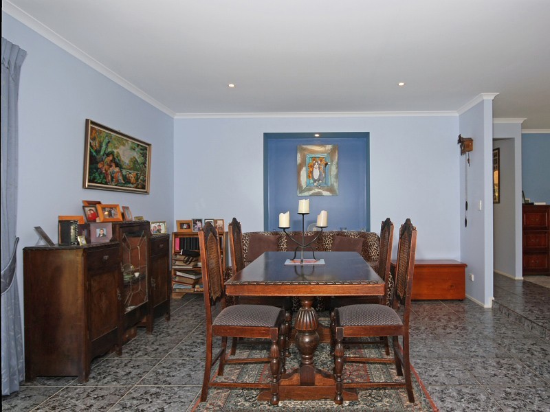 3 Strike Way, Mudgeeraba QLD 4213