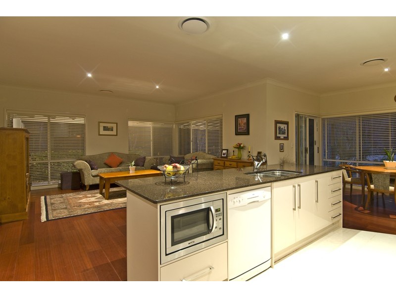 9 Riverlilly Street, Reedy Creek QLD 4227