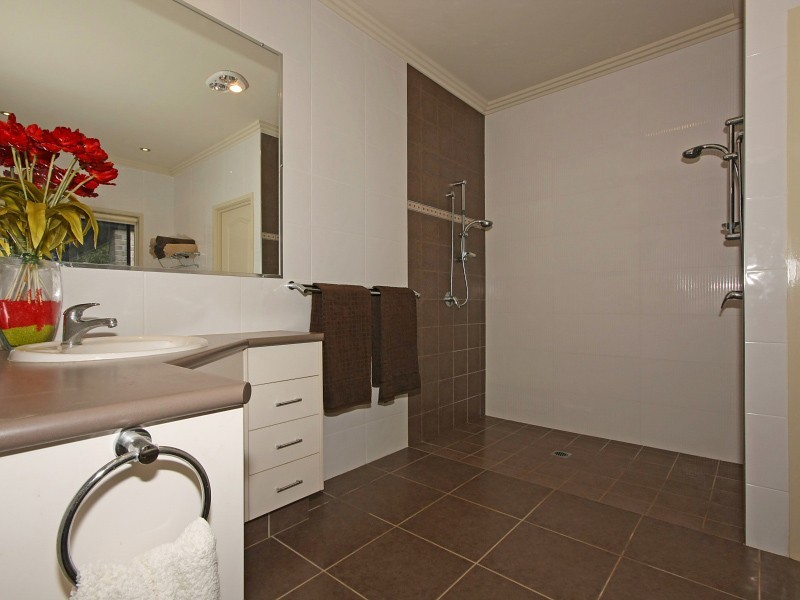 130 Smith Road, Bonogin QLD 4213