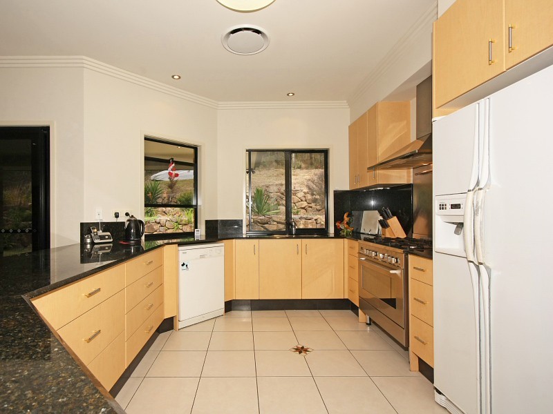 130 Smith Road, Bonogin QLD 4213