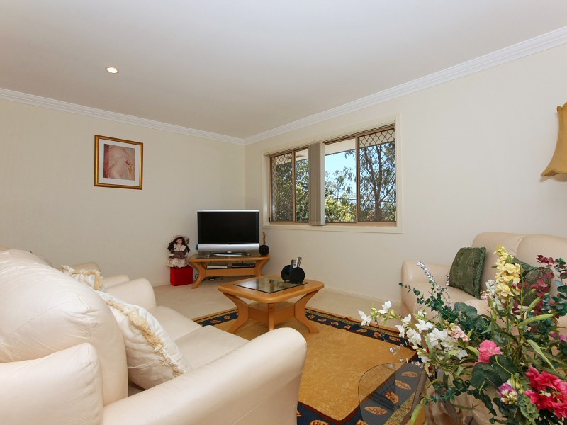 9 Mission Drive, Mudgeeraba QLD 4213