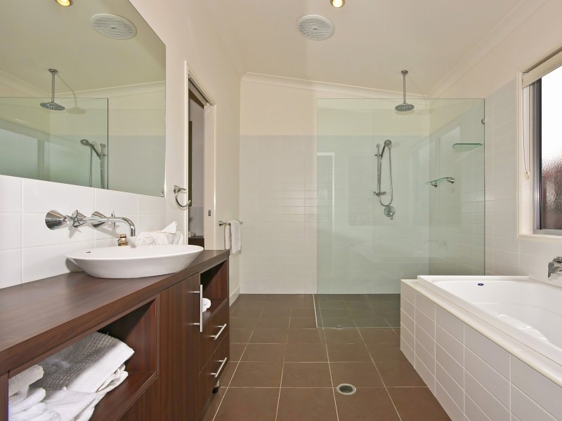 1/22 NUNDAH AVE, Miami QLD 4220