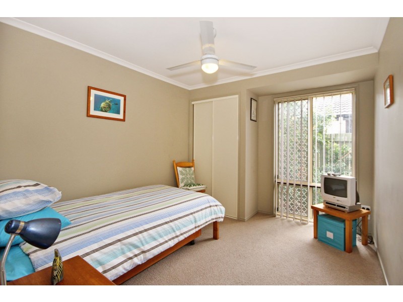 38 Dowson Esplanade, Mudgeeraba QLD 4213