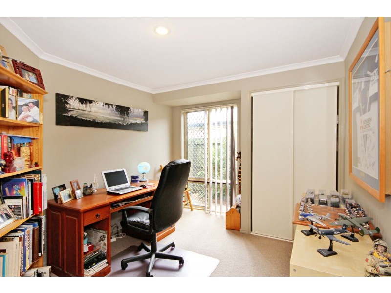 38 Dowson Esplanade, Mudgeeraba QLD 4213