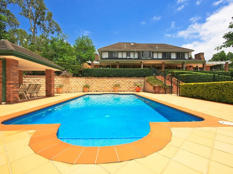38 Walker Drive, Worongary QLD 4213
