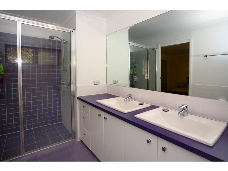 10 Eclipse Court, Mudgeeraba QLD 4213