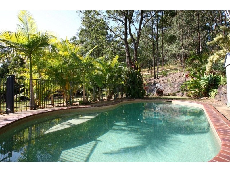 10 Eclipse Court, Mudgeeraba QLD 4213