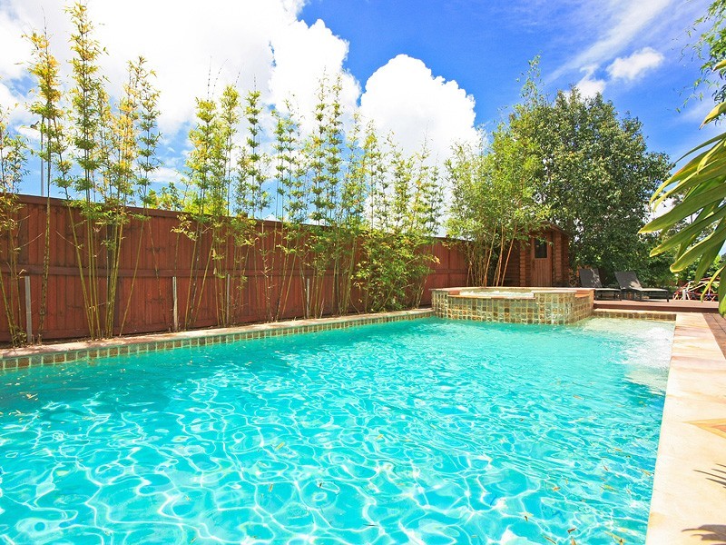 14 Avellino Drive, Varsity Lakes QLD 4227