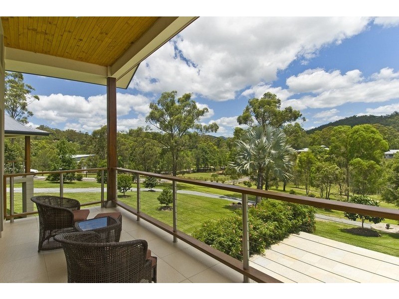61a Bonogin Road, Mudgeeraba QLD 4213