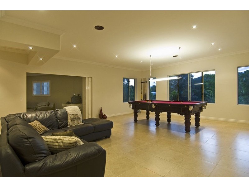 61a Bonogin Road, Mudgeeraba QLD 4213