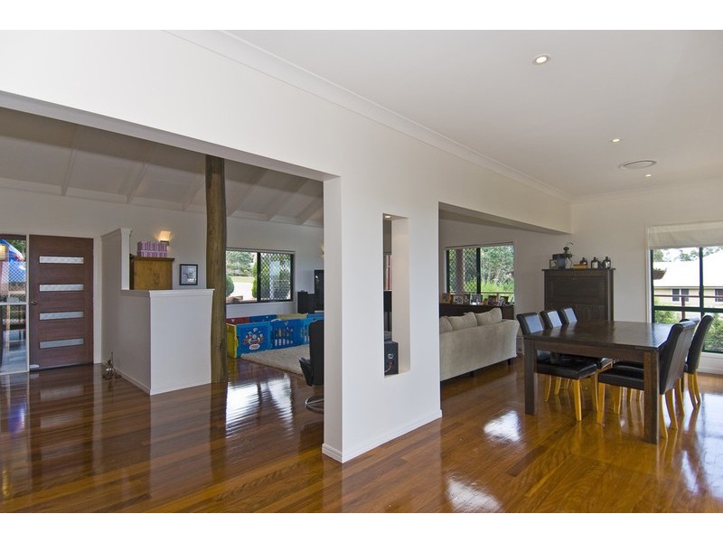 96 Strawberry Road, Mudgeeraba QLD 4213