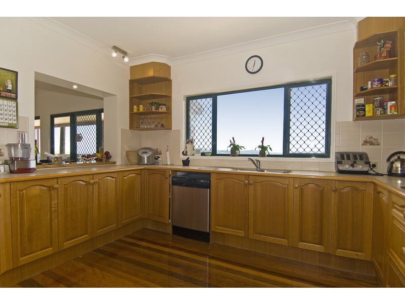 96 Strawberry Road, Mudgeeraba QLD 4213