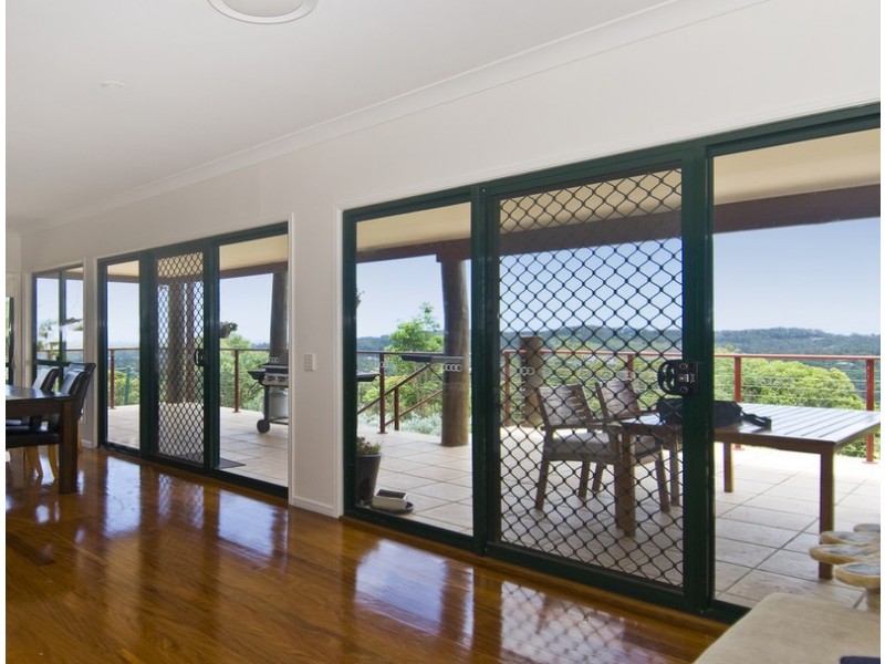 96 Strawberry Road, Mudgeeraba QLD 4213