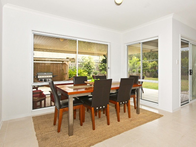 14 Bishopwood Ct, Upper Coomera QLD 4209