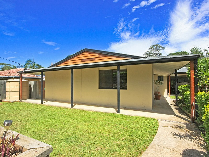 8 Sun Ct, Mudgeeraba QLD 4213