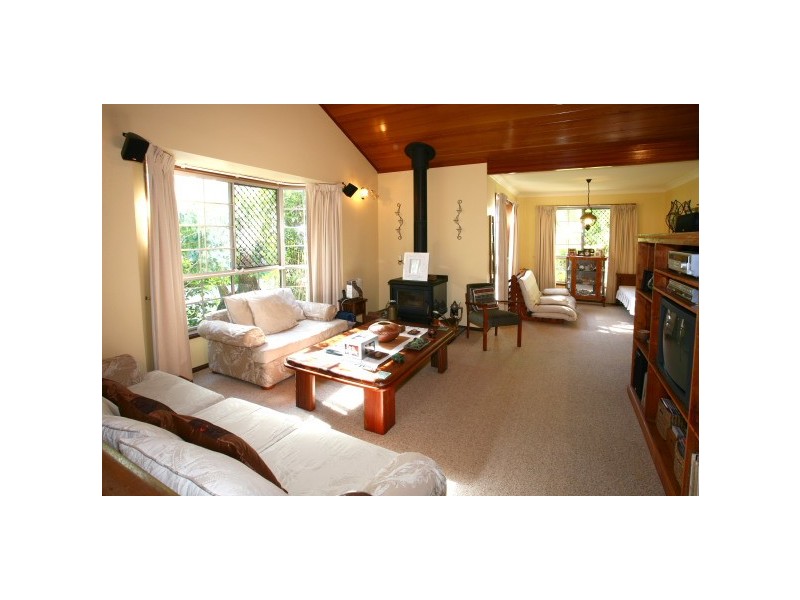 18 Adios Court, Mudgeeraba QLD 4213