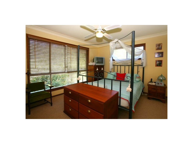 18 Adios Court, Mudgeeraba QLD 4213