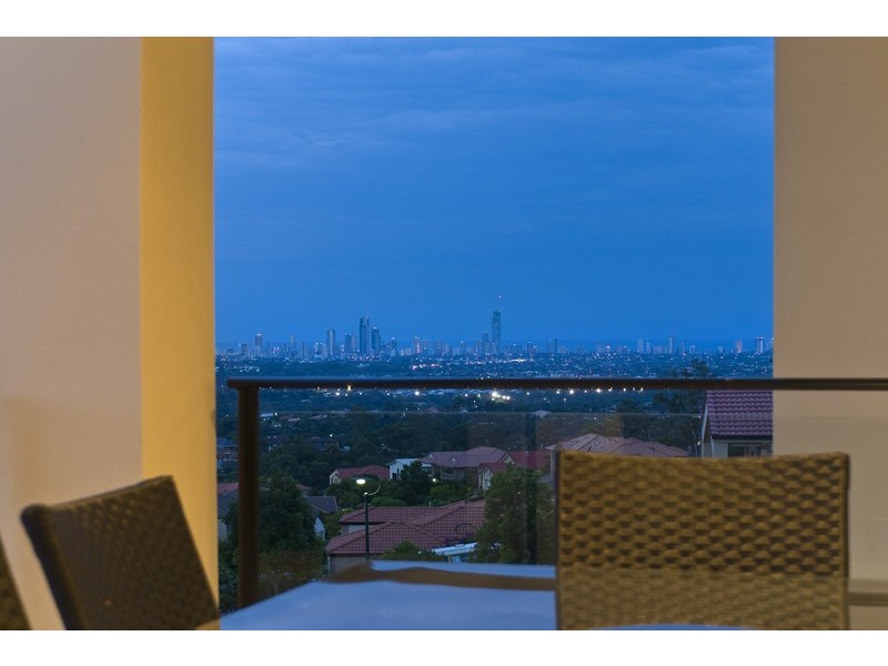 Highland Park QLD 4211