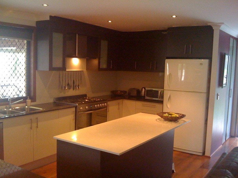 6 Meteor Ct, Mudgeeraba QLD 4213