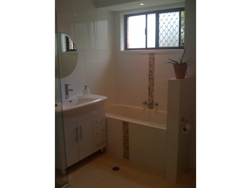 6 Meteor Ct, Mudgeeraba QLD 4213