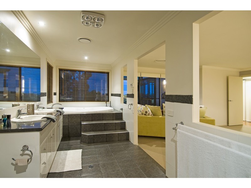 43 The Pinnacle, Worongary QLD 4213