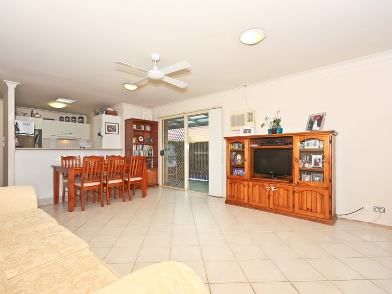 9 Ninnes CT, Mudgeeraba QLD 4213