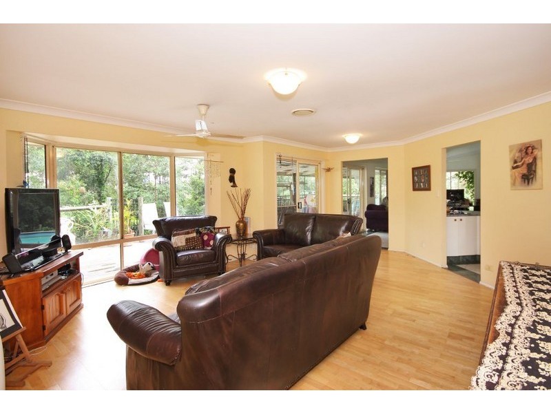 11 Walcoy Place, Worongary QLD 4213