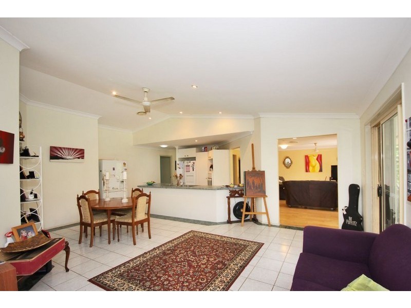 11 Walcoy Place, Worongary QLD 4213