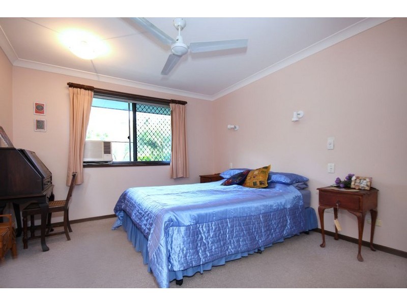 8 Meteor Court, Mudgeeraba QLD 4213