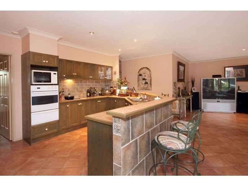 11 Shepton Crescent, Mudgeeraba QLD 4213