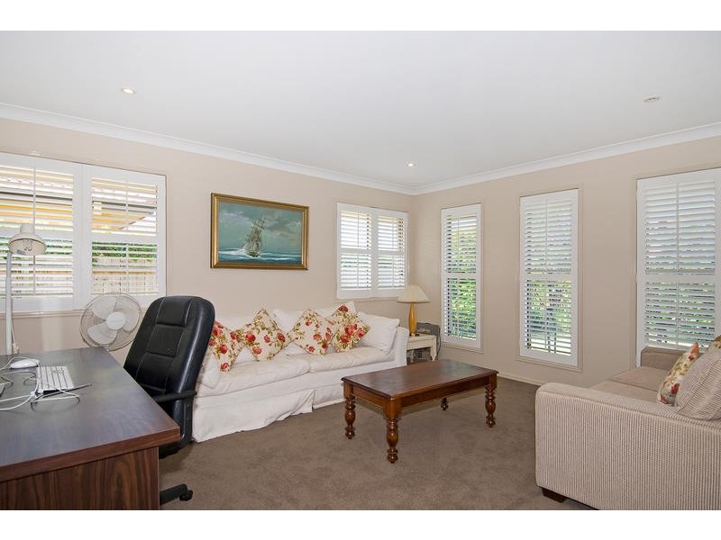 25 Sugargum Court, Molendinar QLD 4214