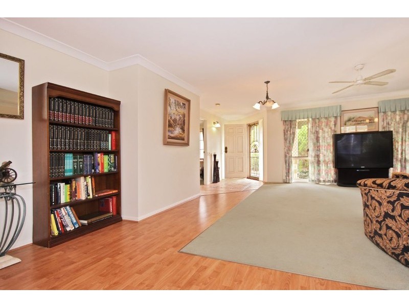 12 Leicester Terrace, Mudgeeraba QLD 4213