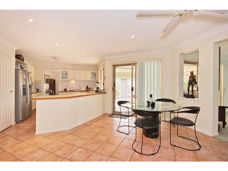 12 Leicester Terrace, Mudgeeraba QLD 4213