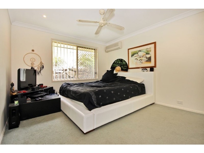 12 Leicester Terrace, Mudgeeraba QLD 4213